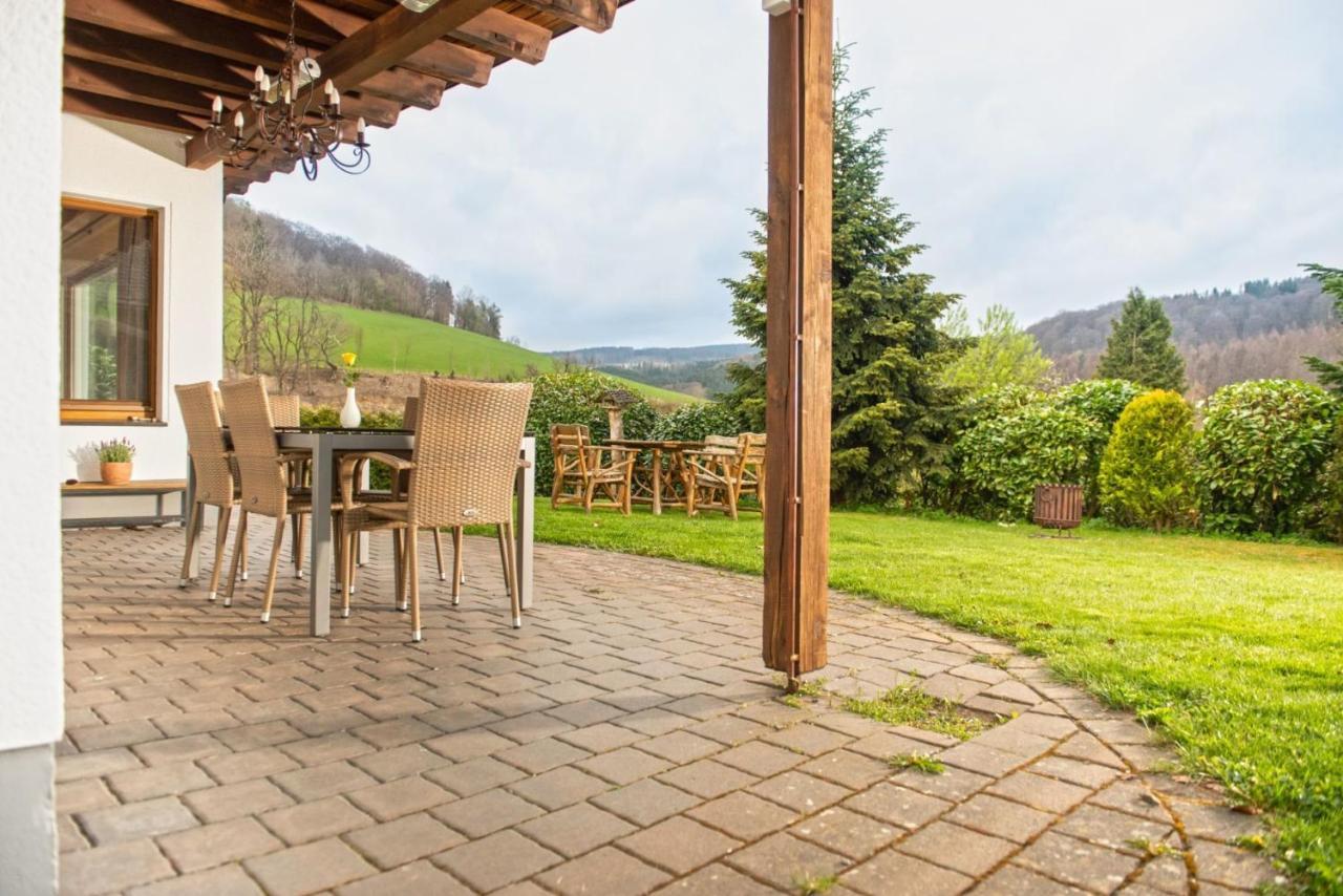 Ferienhaus Rothaarblick Schmallenberg Exterior photo